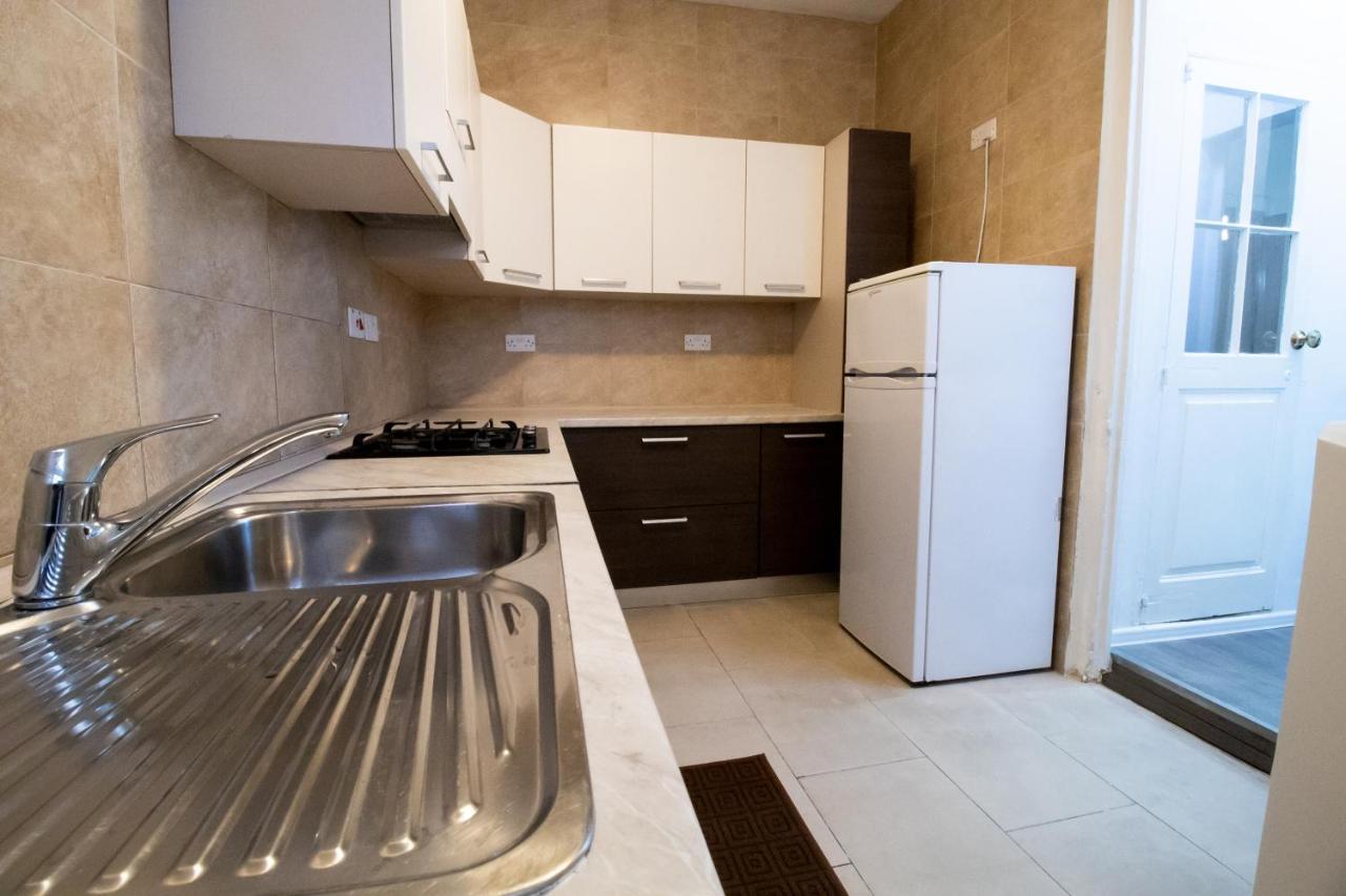 Brant Lodging Sliema Extérieur photo