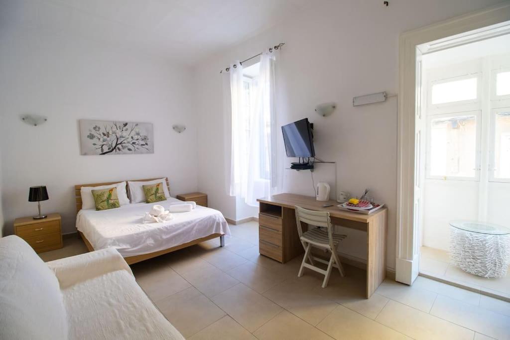 Brant Lodging Sliema Extérieur photo