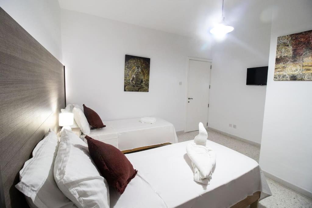 Brant Lodging Sliema Extérieur photo